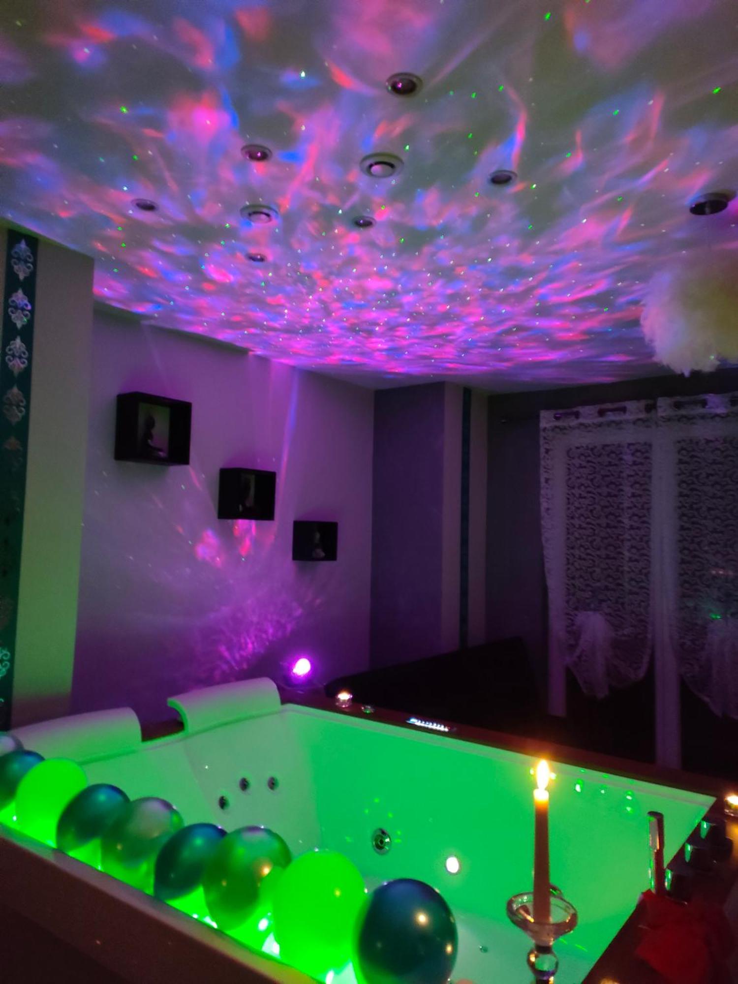 Loft Avec Baignoire Spa Lecrin Romantique Ochancourt Pokój zdjęcie